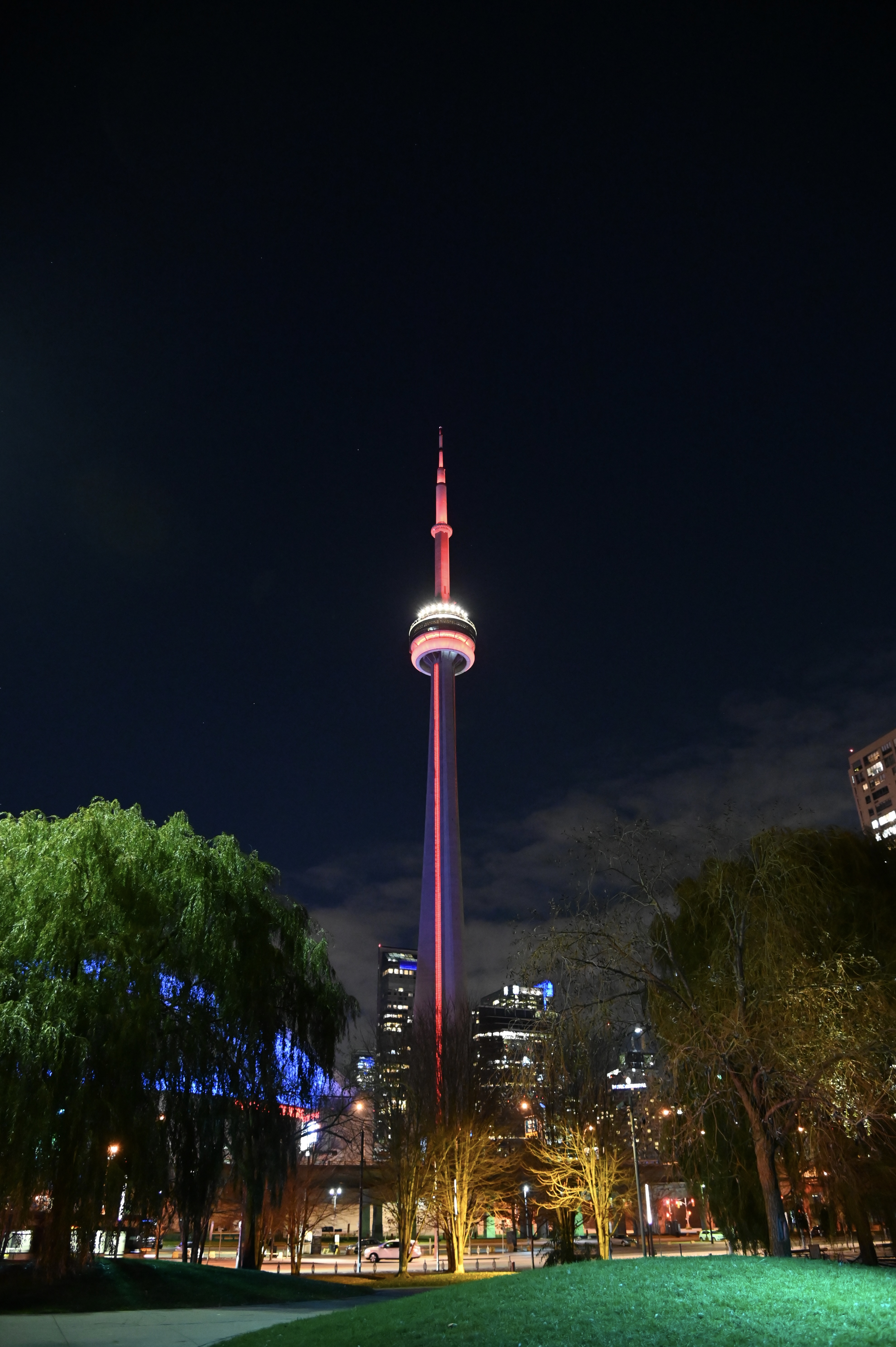 CN Tower in Red 2021-11-22